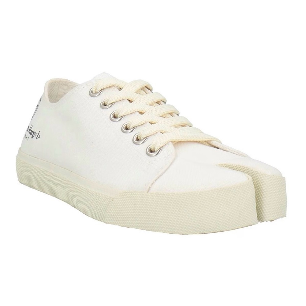 Maison Martin Margiela White/Cream Tabi Sneakers
